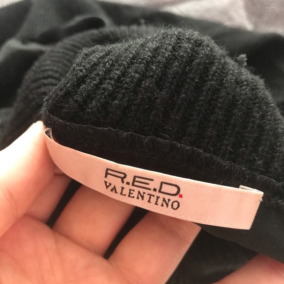 π VALENTINO SILK CASHMERE WOOL TOP π - Picture 5 of 7